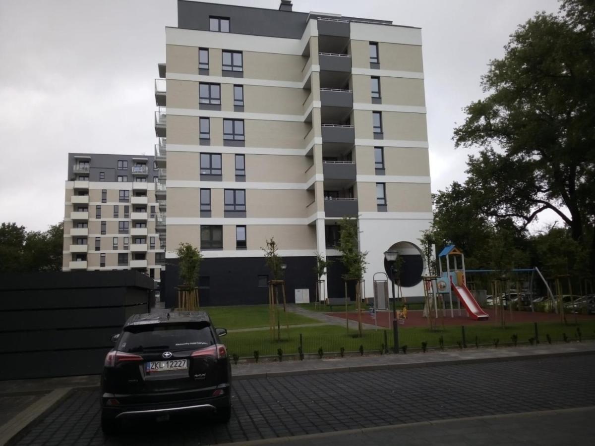 Apartament Szmaragdowy Platan Kołobrzeg Exterior foto